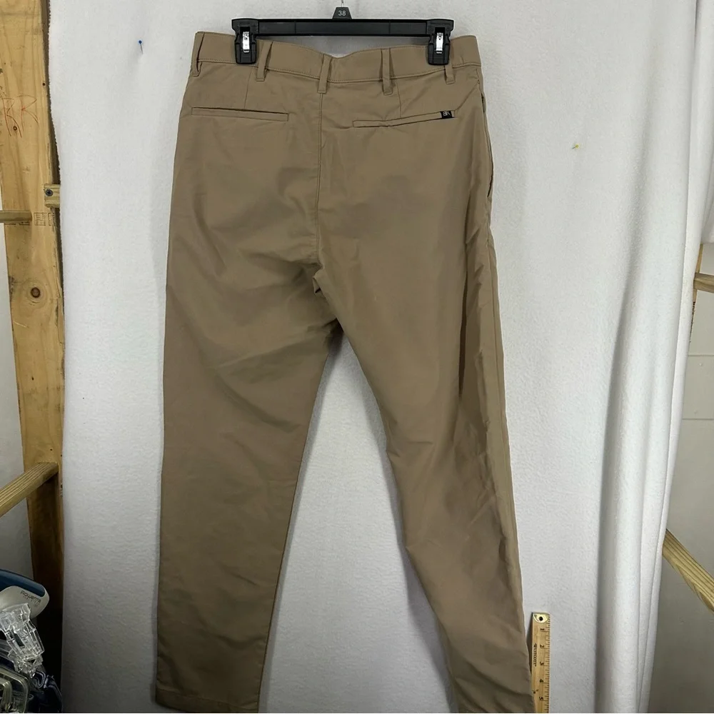 Banana Republic Casual Chino Pants Men’s 32x32‎ Tan